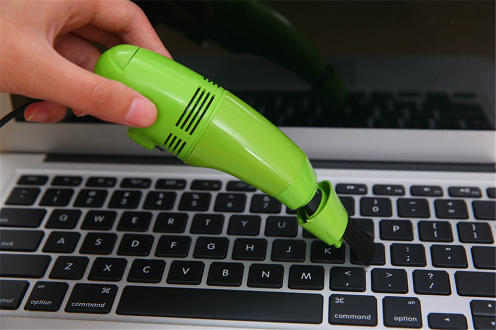 Computer Vacuum Mini USB Keyboard Cleaner Desktop Laptop Brush Dust Cleaning Kit